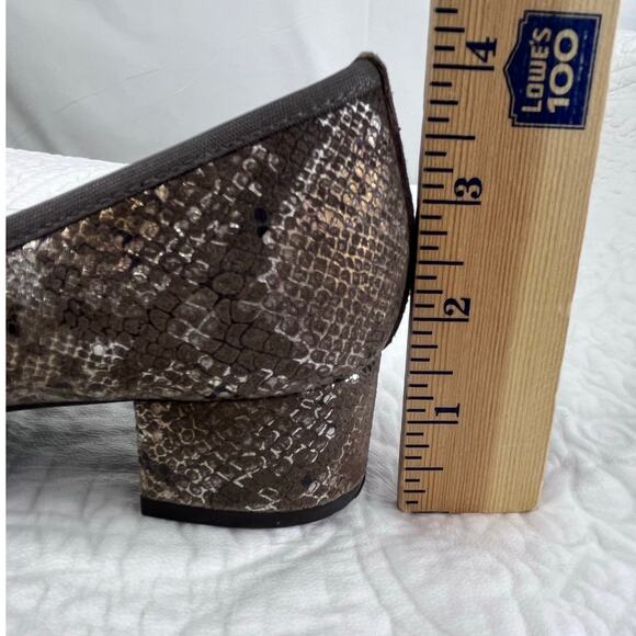 Vaneli Women's Size 7N Copper/Silver Suede Snake Skin Print Slip On Heels - Picture 4 of 11